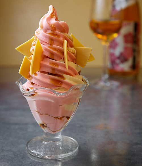 MISO-AND-PINK-LADY-SOFT-SERVE,-SUPERNORMAL